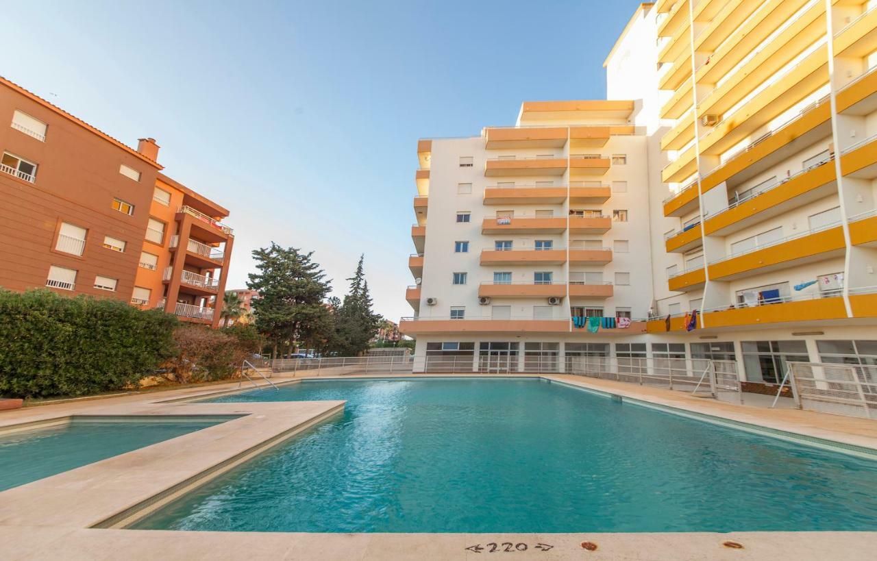 B43 - Spotless Seaview Apartment Portimão Exterior photo